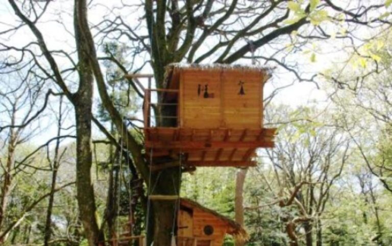 Cabane familiale de Kermenguy séjour insolite en Bretagne