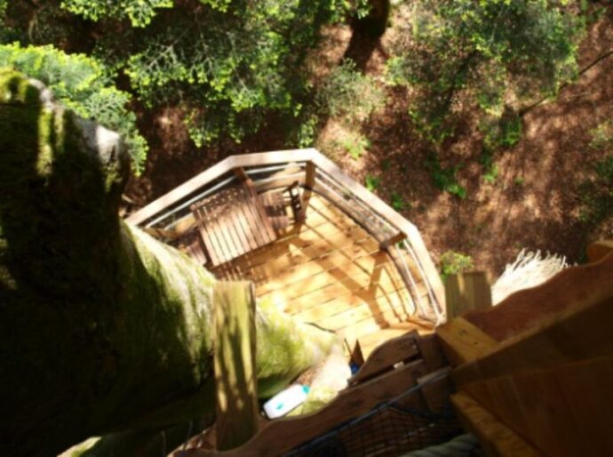 Cabane familiale de Kermenguy séjour insolite en Bretagne
