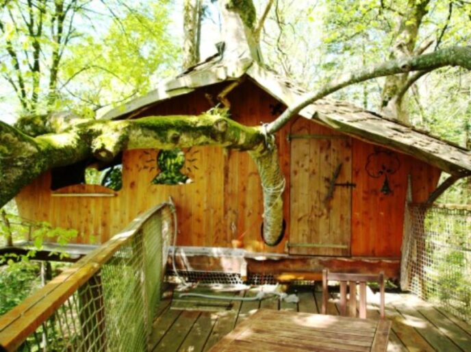 Cabane familiale de Kermenguy séjour insolite en Bretagne