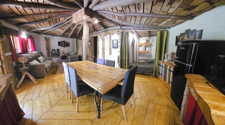 Cachette de Frodon Camping Le Cœur de la Forêt location-hebergement-insolite-weekend-sejour-romantique-nid-dans-arbre-cabanes-perchees-frodon-pierrefonds-oise-picardie-haut-de-france