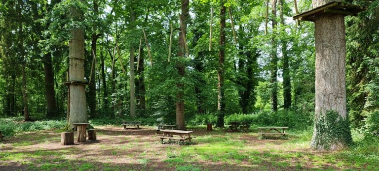Grimp À L'Arb, parcours acrobatique dans l'Oise en Picardie parcours-acrobatique-accrobranche-loisirs-famille-enfants-tyrolienne-arbre-grimp-a-l-arb-pierrefonds-oise-picardie-haut-de-france