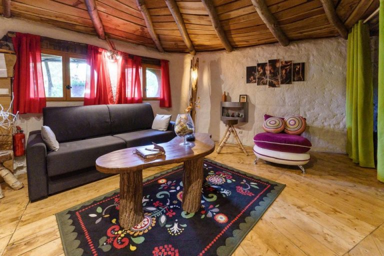 Cachette de Frodon Camping Le Cœur de la Forêt location-hebergement-insolite-weekend-sejour-romantique-nid-dans-arbre-cabanes-perchees-frodon-pierrefonds-oise-picardie-haut-de-france