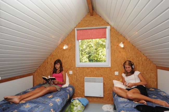 Chalets du Camping des Rivières au bord de la Mayenne location-chalet-hebergement-emplacements-ombrages-camping-des-rivieres-daon-mayenne-pays-de-la-loire
