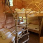 Location Camping'Hutte, Domaine des Ormes, séjour en Bretagne location-sweet-home-weekend-insolite-sejour-amoureux-vacances-famille-nuit-cabane-amis-cottage-mobilhome-gite-hotel-loisirs-detente-golf-centre-equestre-equitation-cheval-ormes-domaine-resort