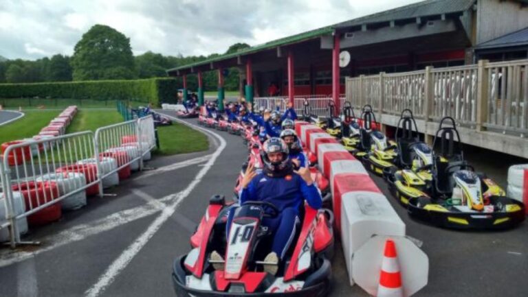 Karting : Circuit automobile EIA en Normandie pilotage-challenge-courses-karting-circuit-automobile-eia-pont-eveque-calvados-normandie