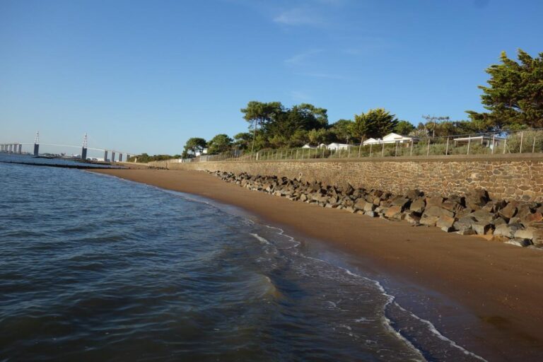 Camping *** de Mindin vue sur mer hebergement-sejour-bord-mer-ocean-camping-de-mindin-saint-brevin-les-pins-loire-atlantique-pays-de-la-loire