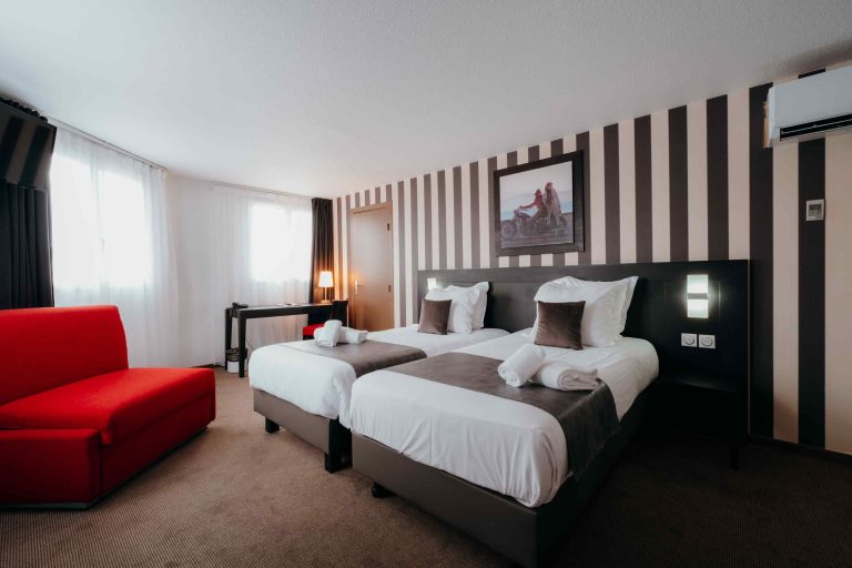 hotel-red-fox-luxe